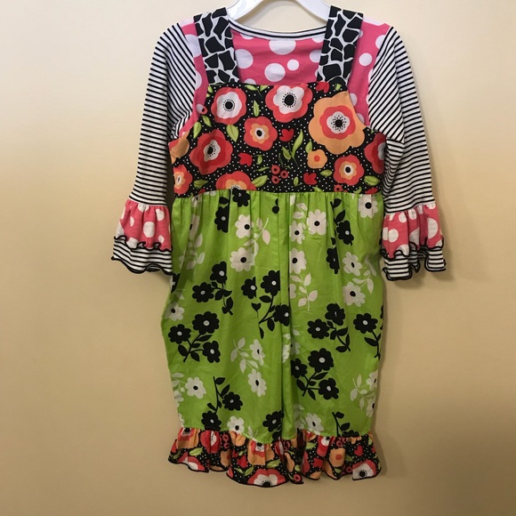 Infant designer two piece set - Picture 4 of 4